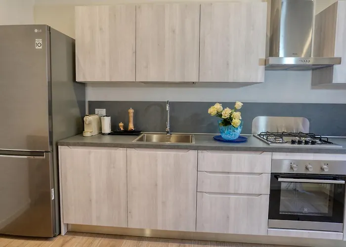 Ecco Suites Apartments