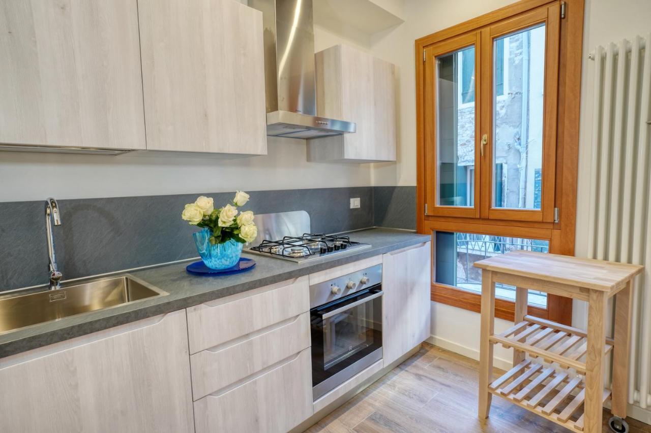 Apartment Ecco *