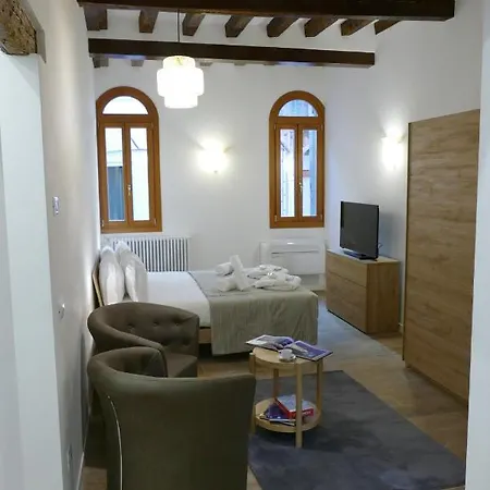 Ecco Suites Apartments Venice Exterior photo