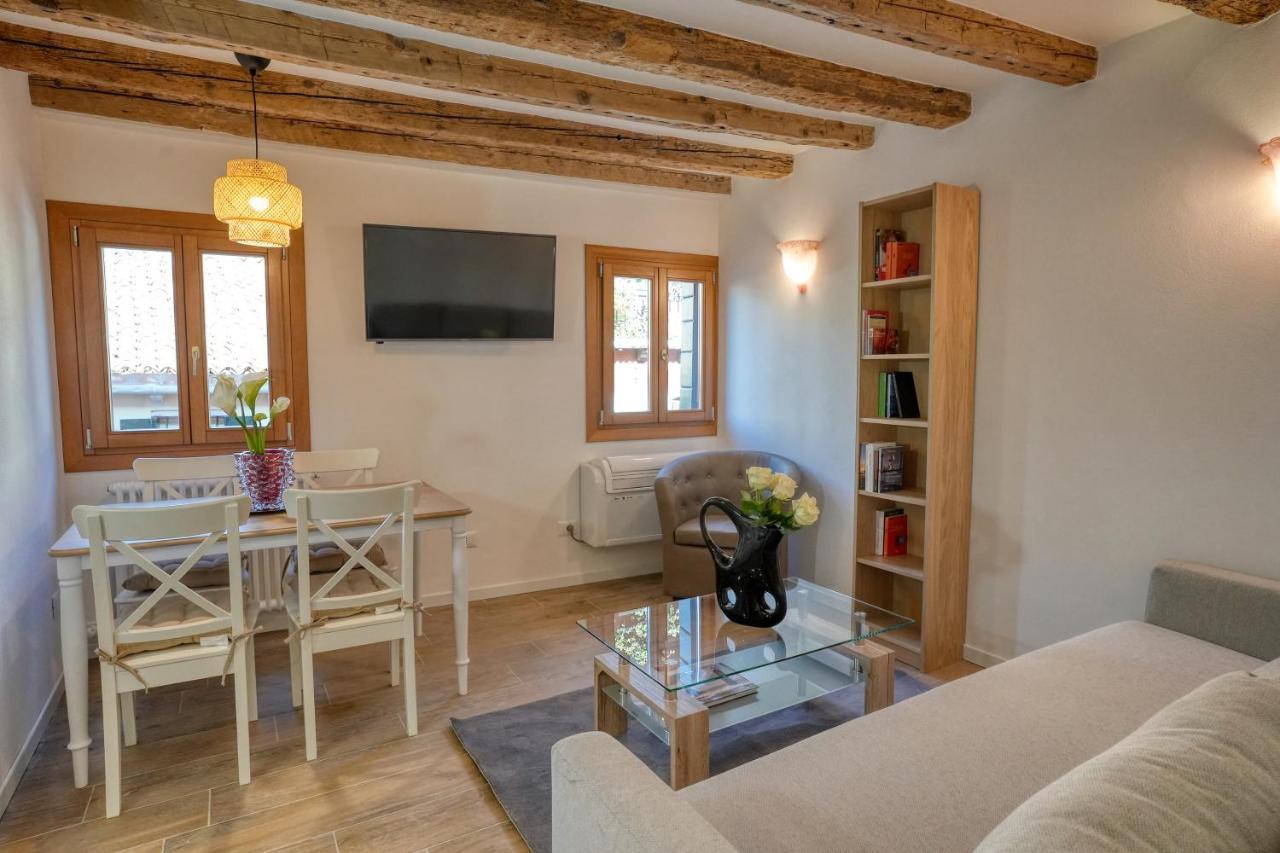 Appartement Ecco *