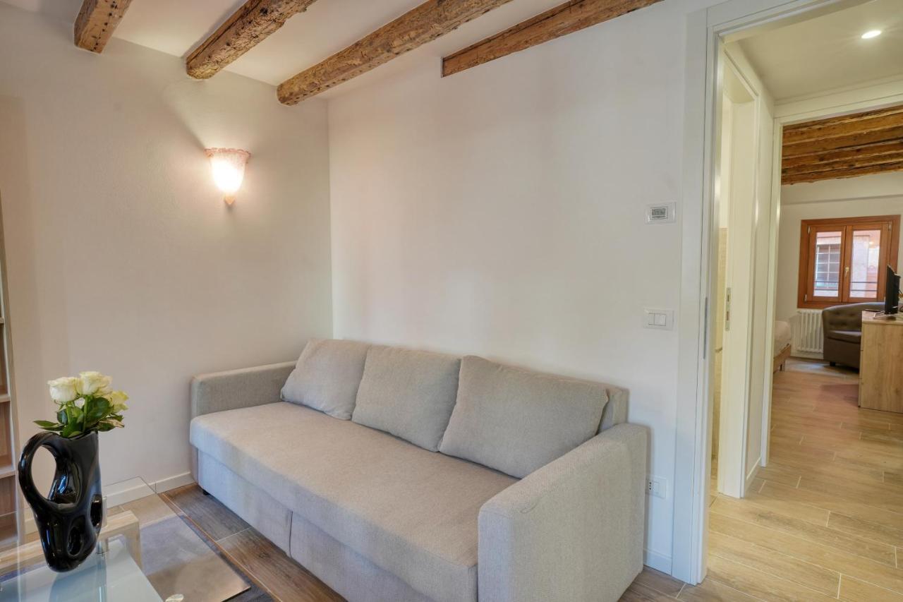 Appartement Ecco *