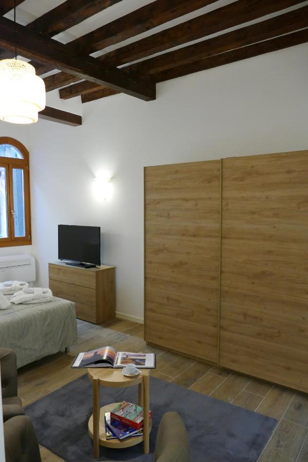 Ecco Appartement *